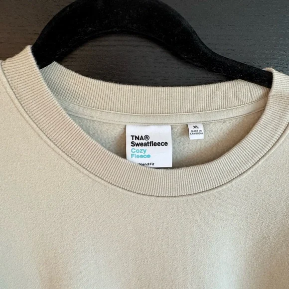 TNA Boyfriend Sweatshirt - Picture 4 of 5